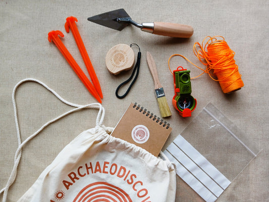 Junior Archaeologist Kit